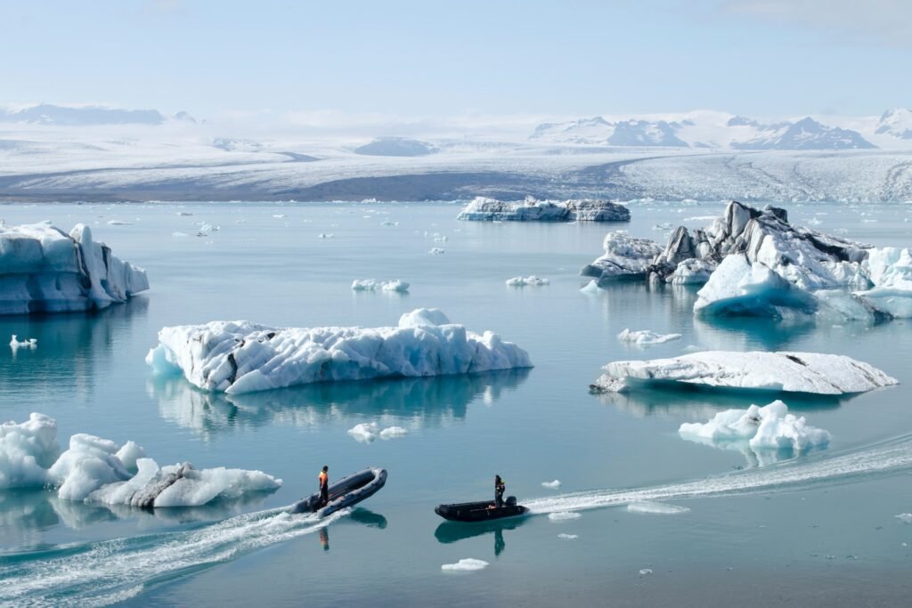 Ledovcové jezero Jökulsárlón patří k nejhezčím místům na Islandu