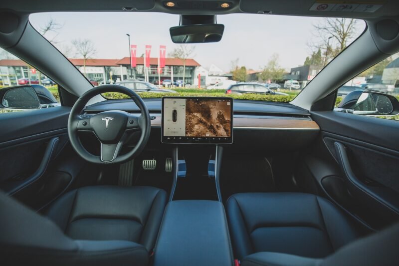 Snížení cen automobilů tesla